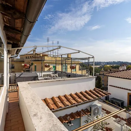 Apartment Ladolcevita - Ponte Milvio Stunning View Penthouse